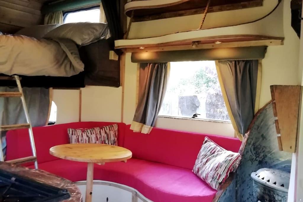 Truck & Pod Creative Nature Retreat. Бэнтри Экстерьер фото